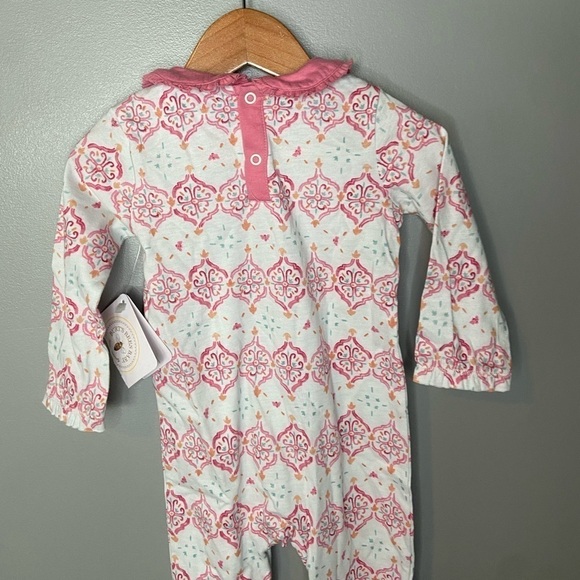 NWT Burt’s Bees Baby Ruffle Collar Onesie One Piece - Picture 6 of 10